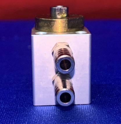 PARKER CONVUM TKY-W-10X5 9324 CYLINDER DOUBLE ACTING BARB CONNECTOR.