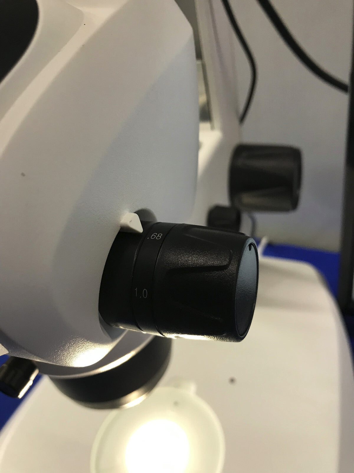 MMBT Polarizing Stereo Trinocular Video Microscope With LED Backlight 6.8-47X