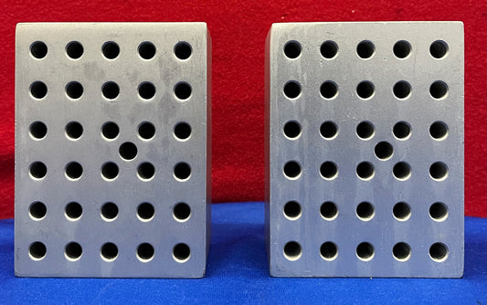 1 LOT VAN QTY 2 - THERMOLYNE BK165X3A ALUMINIUM WARMTEBLOK 30 WELLS VOOR 6mm BUIZEN