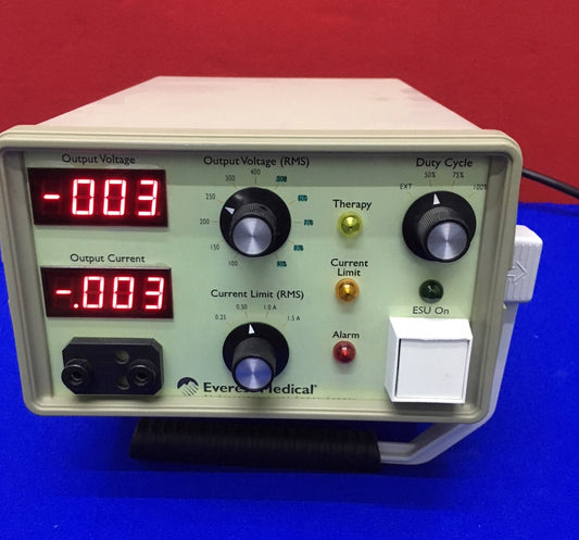 EVEREST MEDICAL RI/R1 ESU ALIMENTATORE ELETTROCHIRURGICO (PARTI/NON FUNZIONANTE)