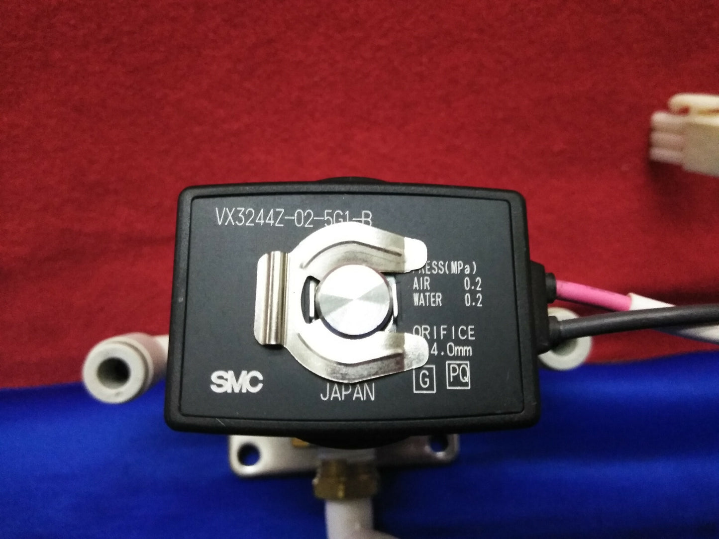 Vanne d'air ou d'eau basse pression 24 V CC SMC VX3244Z-02-5G1-B