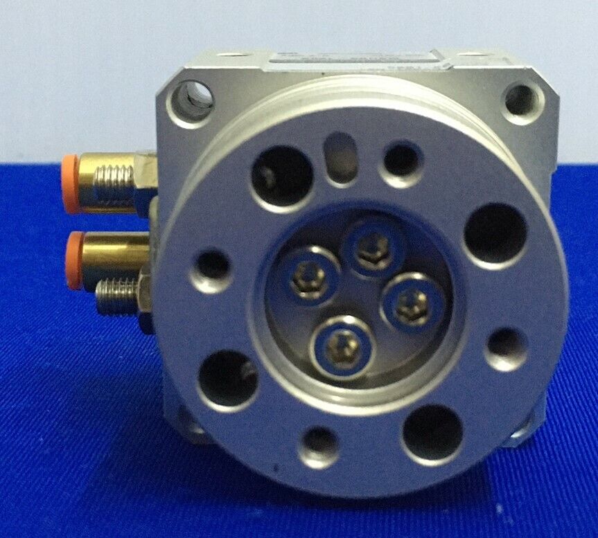 SMC MSUB3-180S PRESIÓN MÁXIMA 0,7 MPa ACTUADOR ROTATIVO MSU CON MESA
