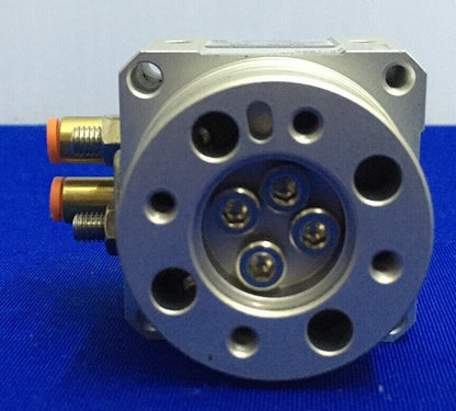 SMC MSUB3-180S PRESIÓN MÁXIMA 0,7 MPa ACTUADOR ROTATIVO MSU CON MESA