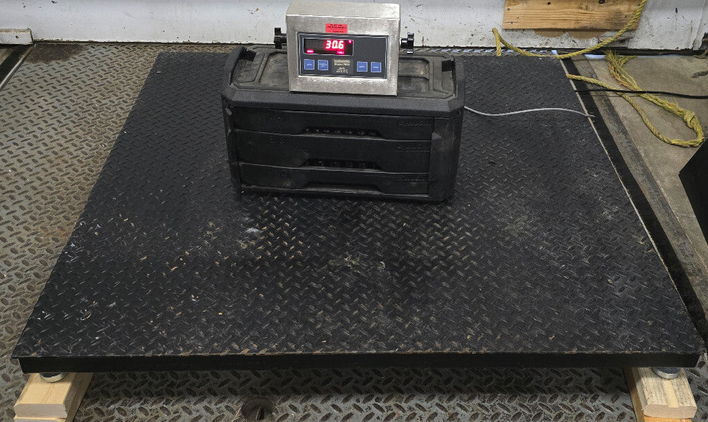 PENNSLVANIA 7500 1000 LB CAPACITY X 0.2 LB 453.6 KG X 0.1 KG 4'X4' PALLET SCALE