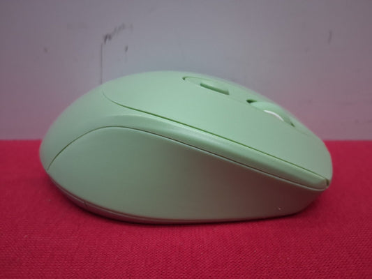 M105 WIRELESS MOUSE GREEN HIGH SPEED RESPONSE BUTTONS BRAND NEW COMPUTER MOUSE