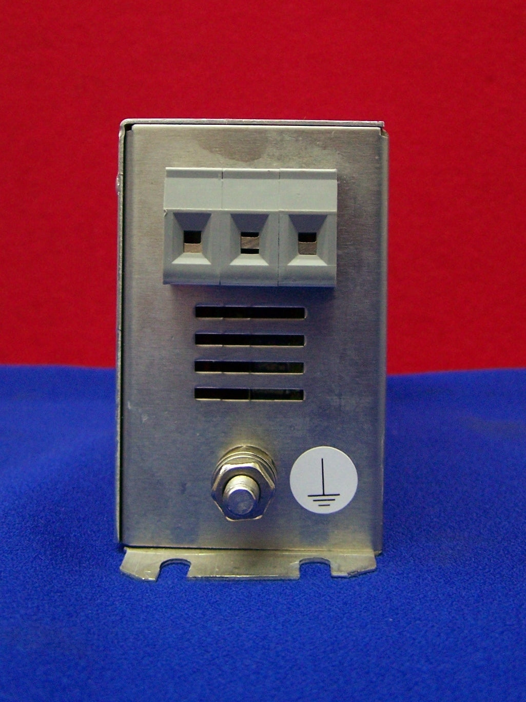 Allen-Bradley Allen Bradley AB 198778-Q01 2090-XXLF-TC316 BÜRSTENLOSER LEITUNGSFILTER