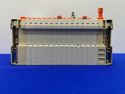SMC SS5V1-1010983-03-1 STATION VENTIL VERTEILERBLOCK MONTAGE MENGE 14 SV1100-5FU 