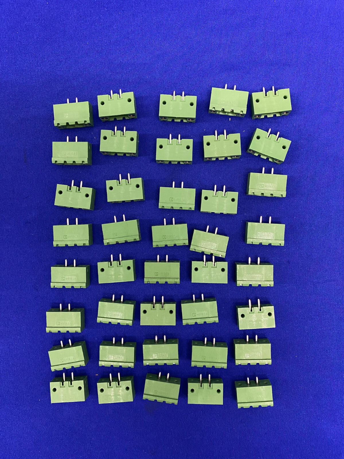 PHOENIX CONTACT 177683 MORSETTO 2 POSIZIONI HEADER - 1 CONFEZIONE DA 40 BLOCCHI 