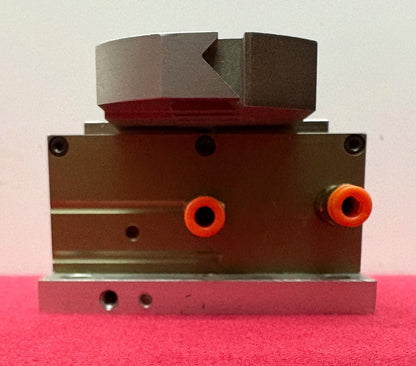 ROBOHAND INC RPL-2M 2 JAW LOW-PROFILE PNEUMATIC PARALLEL GRIPPER