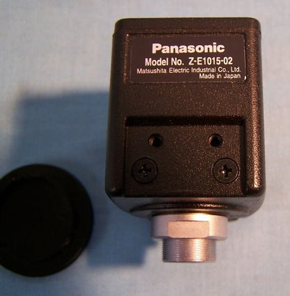 TESTA TELECAMERA A COLORI PANASONIC 1/3" 3 CCD COLOR Z-E1015-02 NIB