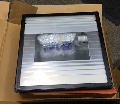 LUCE RUUD LIGHTING CREE 400 PS WACU6940-MBK / 080806