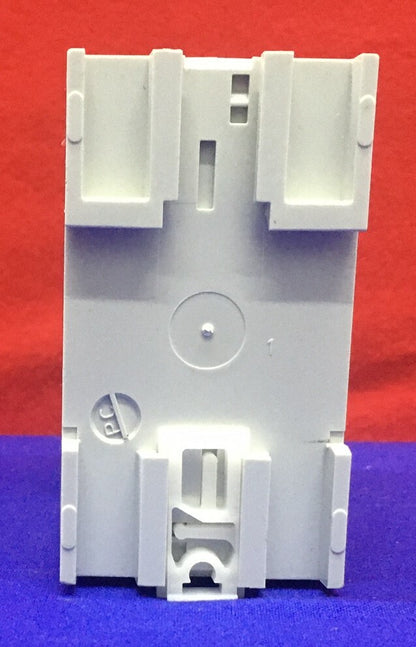 BANNER ENGINEERING ES-UA-5A VEILIGHEIDSMODULE RELAISCONTROLLER 