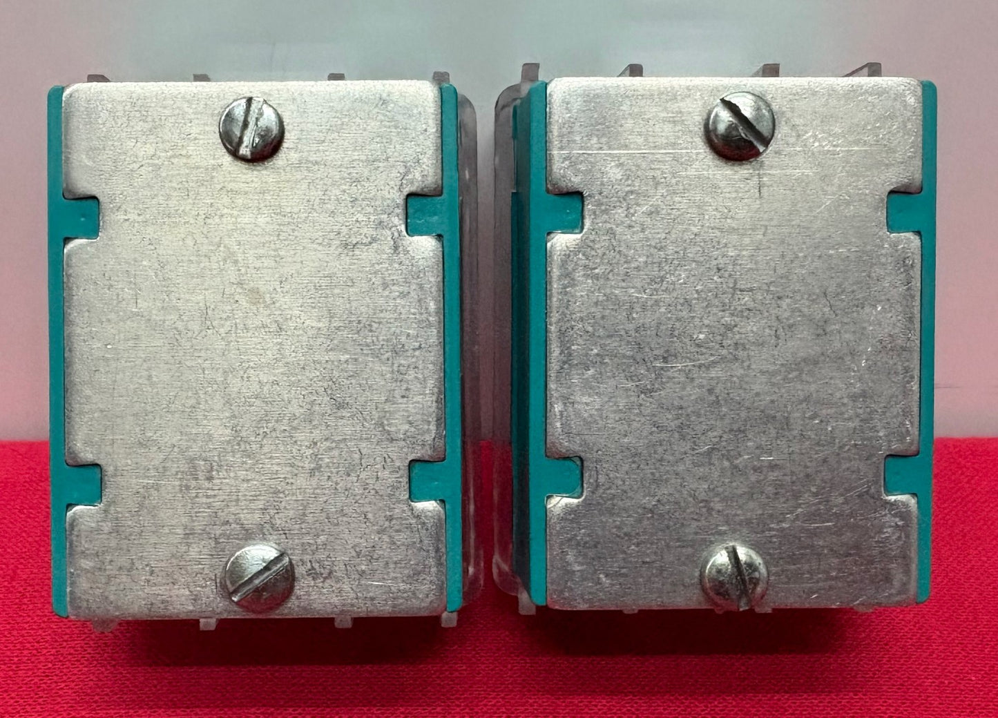 CONTINENTAL SOLID STATE RELAY SVDA/3V25  24-330VAC 25AMP  4 TO 32 VDC - QTY 2