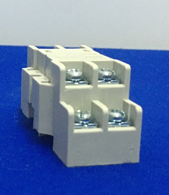 PRISE DAYTON (1) 10E075 10A 300V