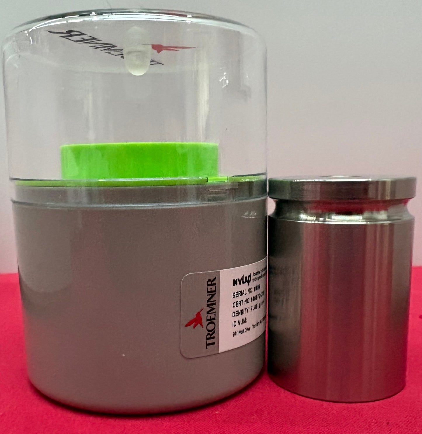 TROEMNER 2LB PRECISION CYLINDRICAL WEIGHT w/ CASE CL 5 STAINLESS STEEL