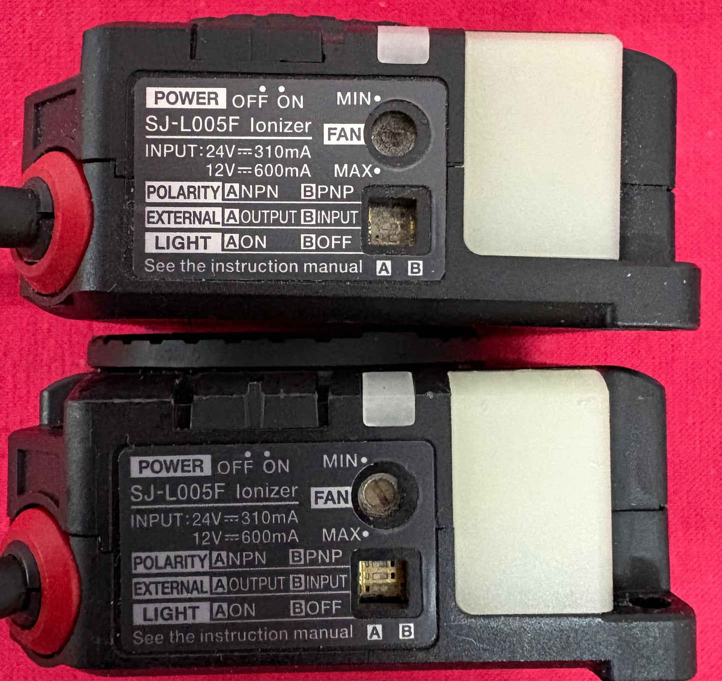 LOT OF 2 KEYENCE SJ-L005F COMPACT FAN STATIC ELIMINATOR IONIZER