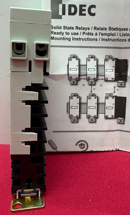 IDEC RSCDN-20A SINGLE PHASE 20AMP SOLID-STATE RELAY SSR ITEM IS NEW OPEN BOX