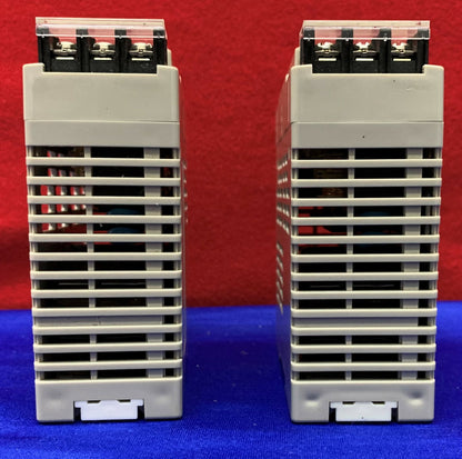 1 ロット数量 2 - オムロン電源 S8VS-06024 DC 24V 2.5A。クラス 2