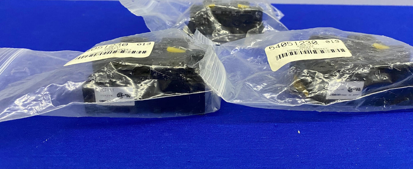 Prise de connexion Omron 2CF-11/54051230 - 1 lot Qté 3