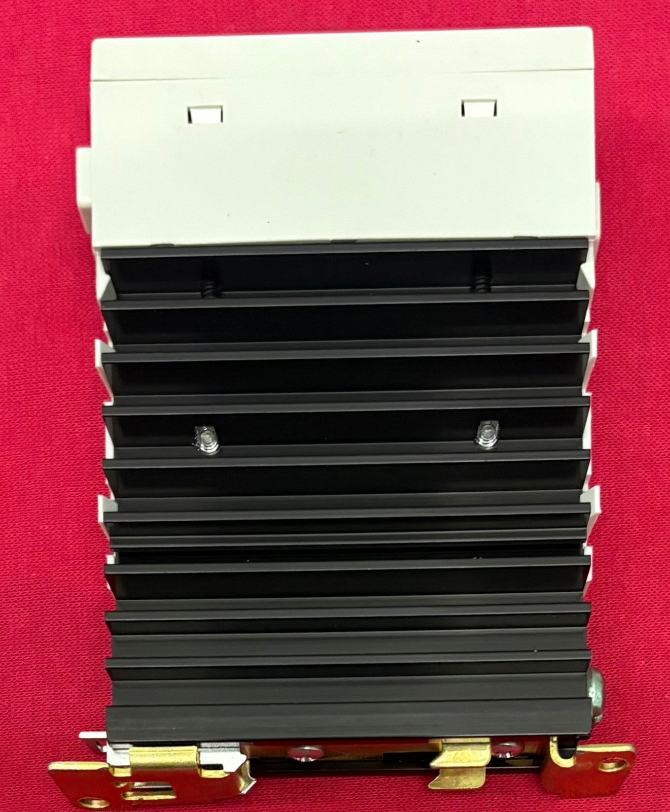 IDEC RSCDN-20A SINGLE PHASE 20AMP SOLID-STATE RELAY SSR ITEM IS NEW OPEN BOX