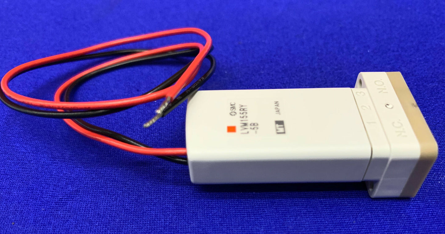 SMC LVM155RY-5B KLEP CHEMISCH 3-POORTEN BASIS GEMONTEERD