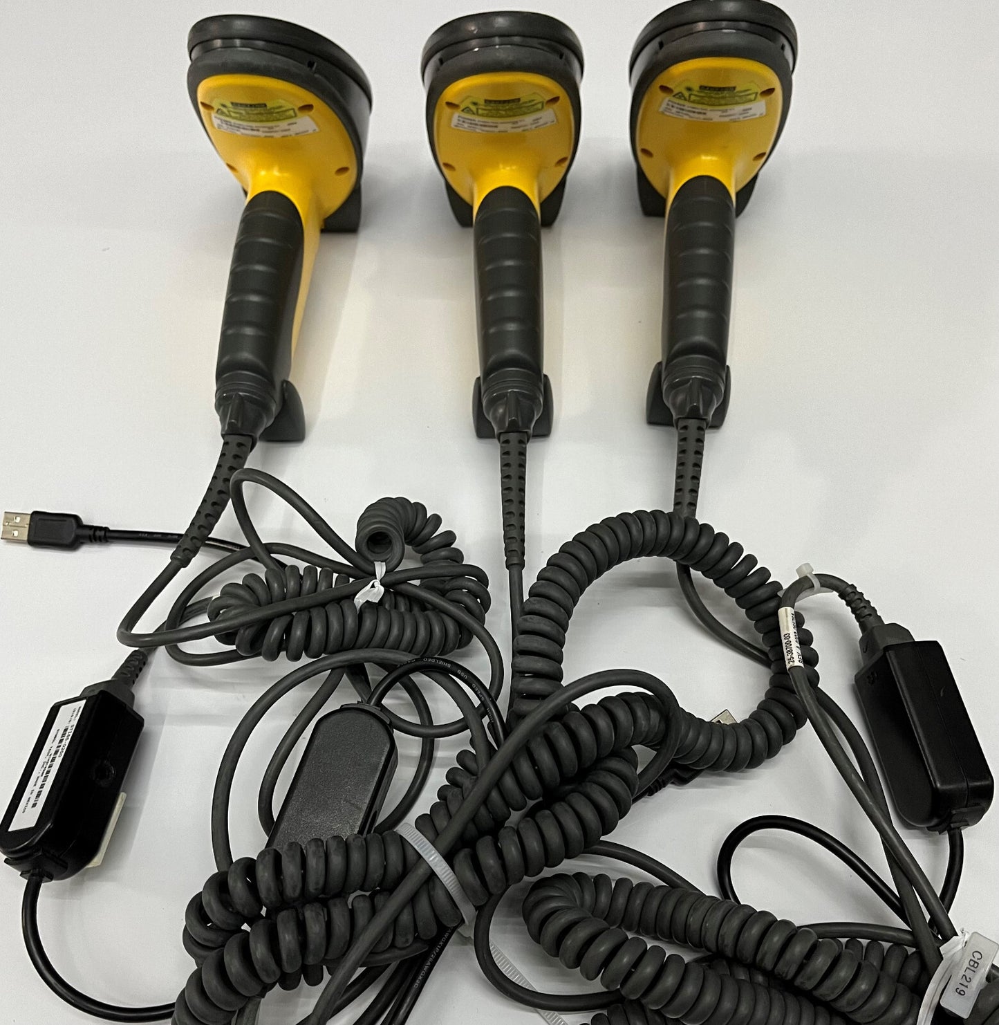 SYMBOL P302FZY-I000 バーコード スキャナー (USB ケーブル付き) ST185-0200 3 個セット