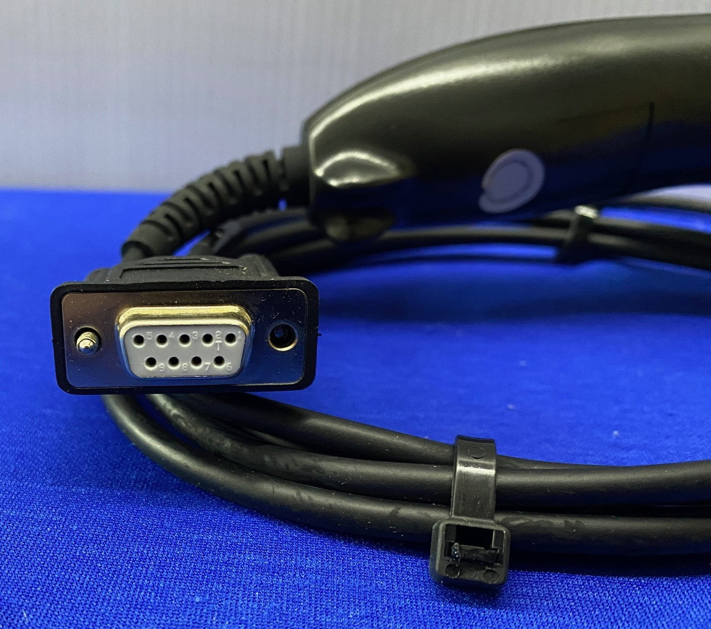 KEYENCE BL-N70 SERIES BL-N70RKE HAND-HELD LASER BARCODE READER WITH MANUAL