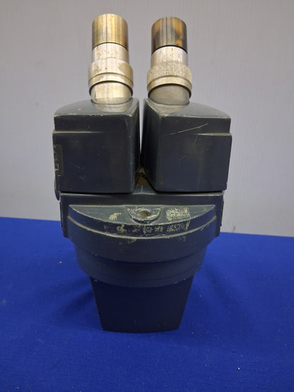 American Optical 569 0.7X-3X Stereo Microscope Head Only with 10X W.F Eyepieces