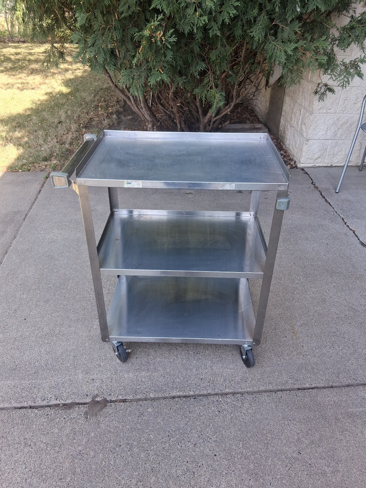 UPDATE INTERNATIONAL BC-2415SS STAINLESS STEEL BUS CART 3 SHELF 24" X 16" X 31"