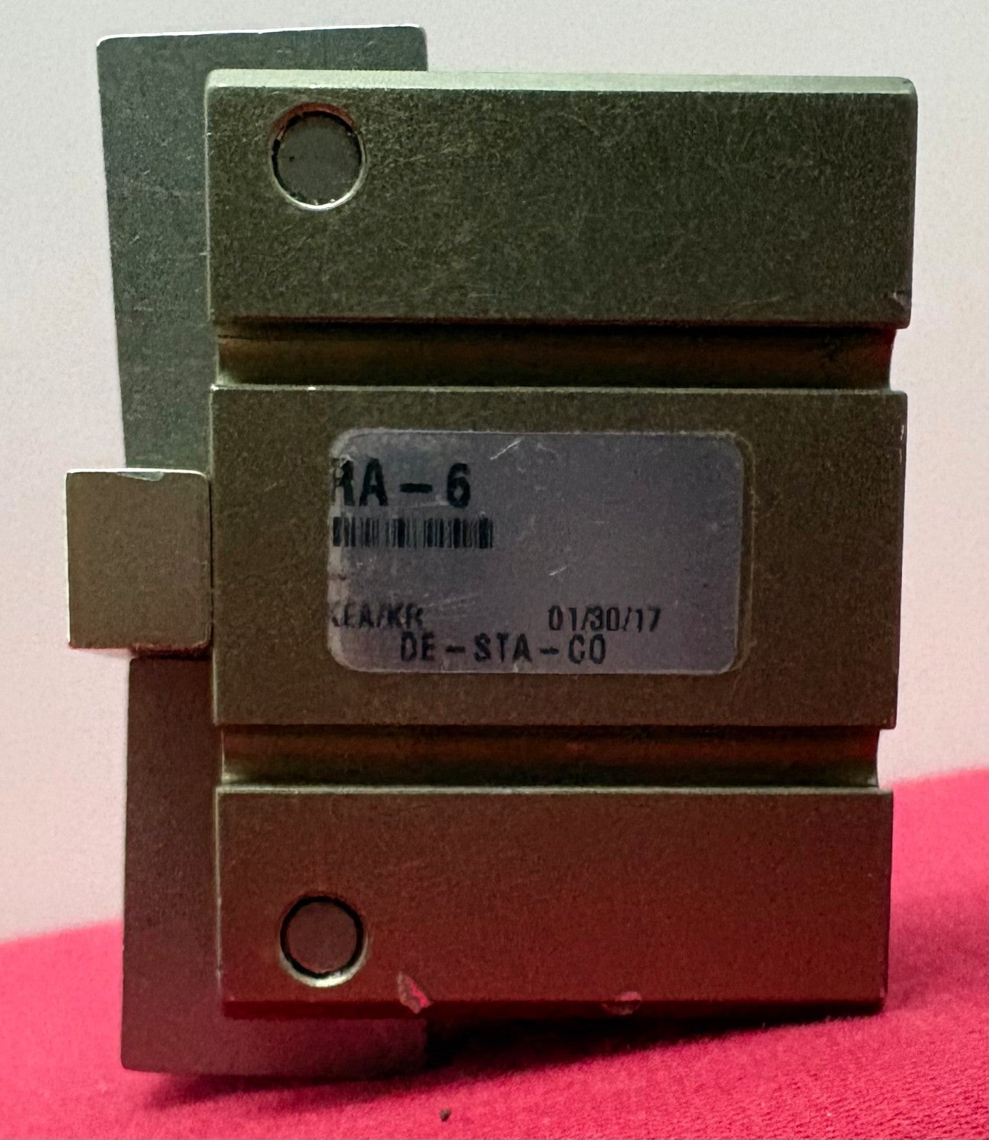 DE-STA-CO RA-6 ROBOHAND® HEAVY DUTY 2-JAW PNEUMATIC GRIPPER - PARTS/REPAIR