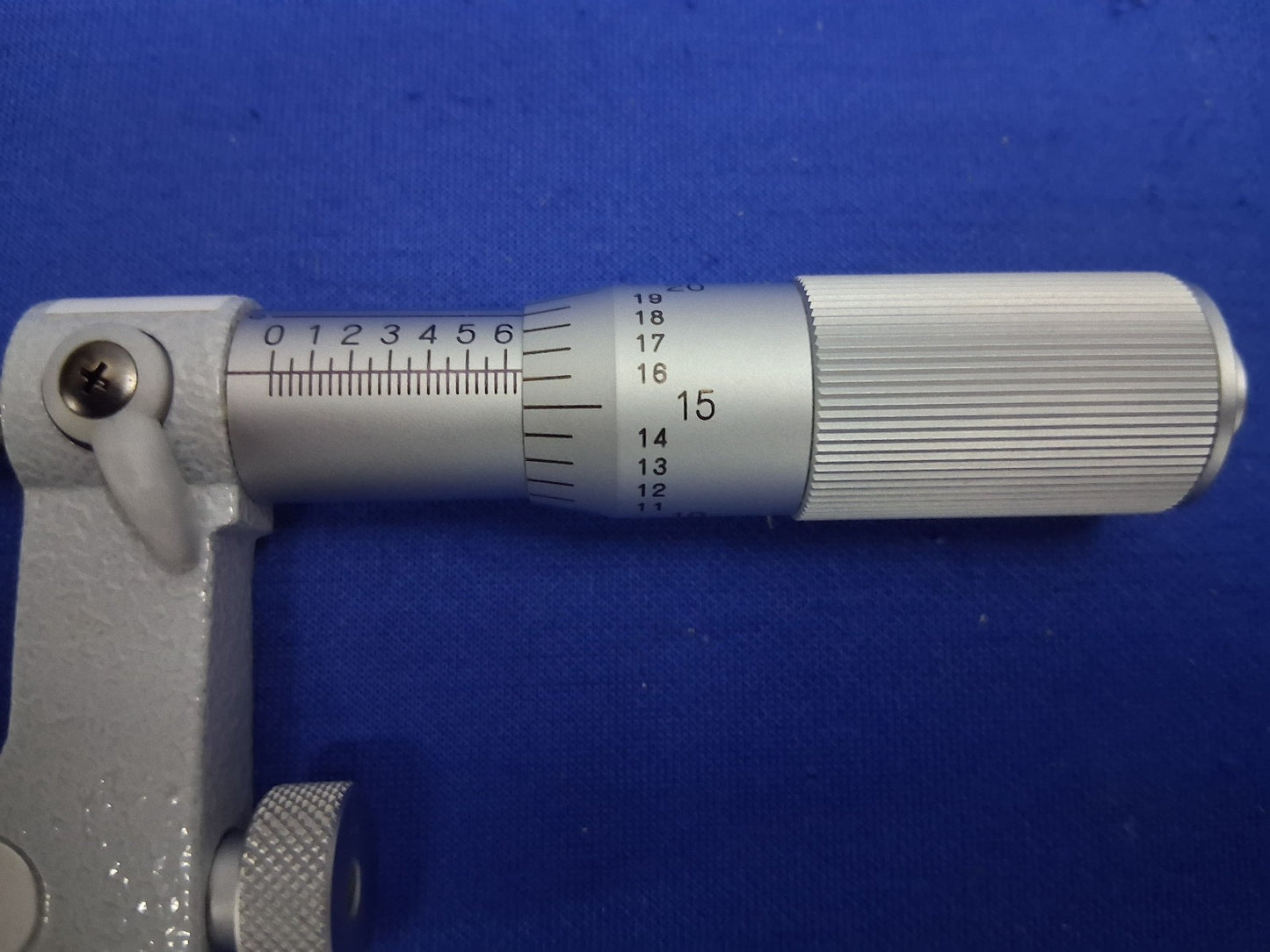 Mitutoyo 117-107 Uni-Mike Outside Micrometer 0-1" Mechanical W/ CASE ACM-1"V