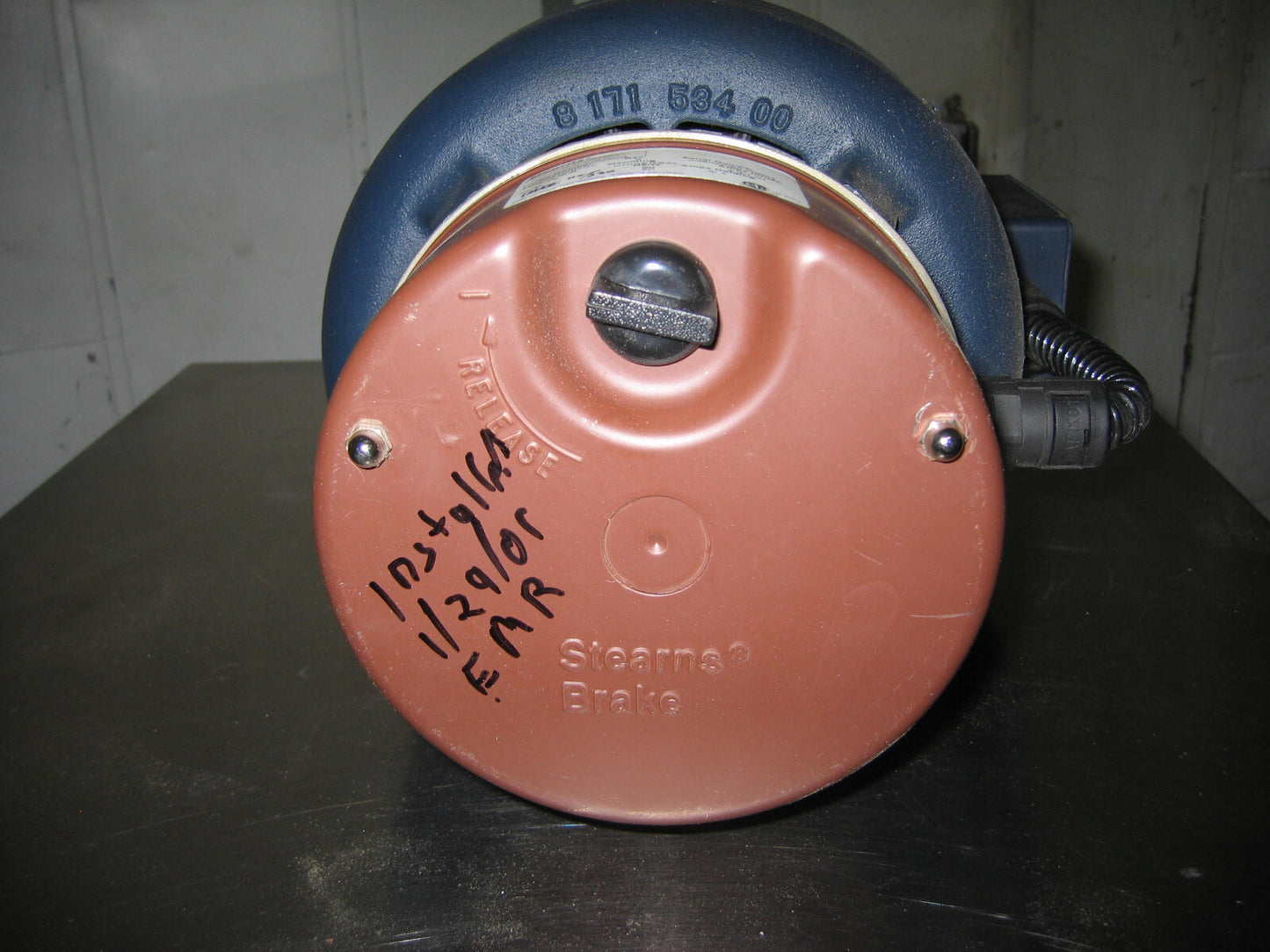 LEESON MOTOR C182T17FC18B CAT # 131211.00 208-230V/PHASE 3/1740 RPM/3 HP