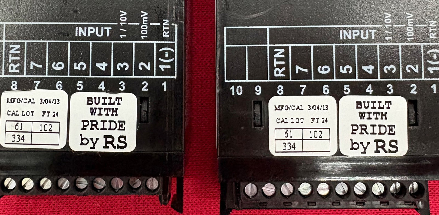 OMEGA PANEL METER DPi32 90-240V 4 DIGIT TEMPERATURE/PROCESS -QTY 2 -PARTS/REPAIR