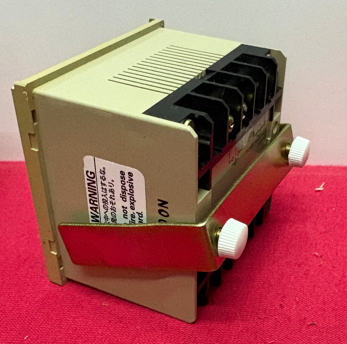 OMRON TIME SWITCH H5S-B 250VAC 10A 100-250