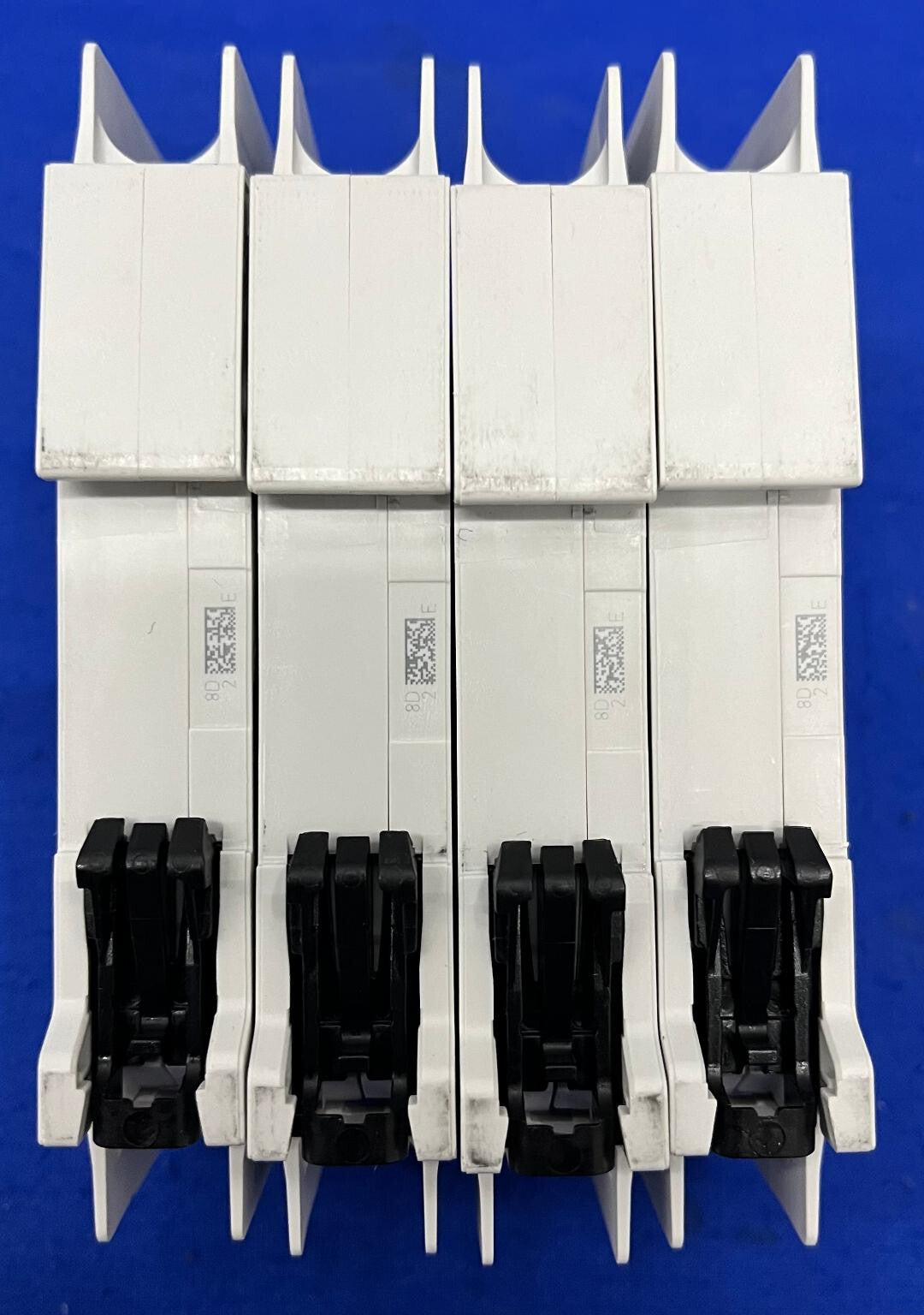 AB ALLEN BRADLEY 1489-MD 2A MINIATURE CIRCUIT BREAKER LOTTO DI 4