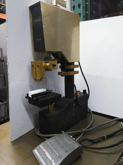 PARA PIEZAS/REPARACIÓN - CABEZAL DE SOLDADURA HUGHES MODELO N.º 76 ML SN 317