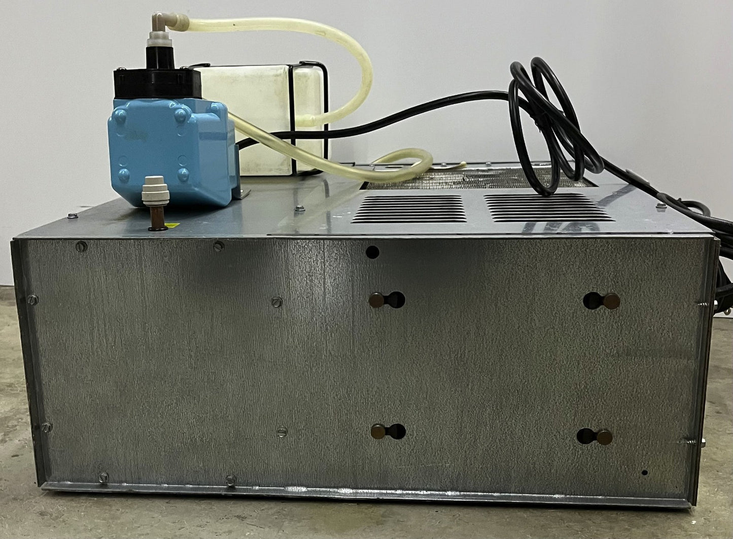 ELKAY ER-10 REMOTE WATER CHILLER ER-10-1D WITH LITTLE GIANT PUMP 2E-38N