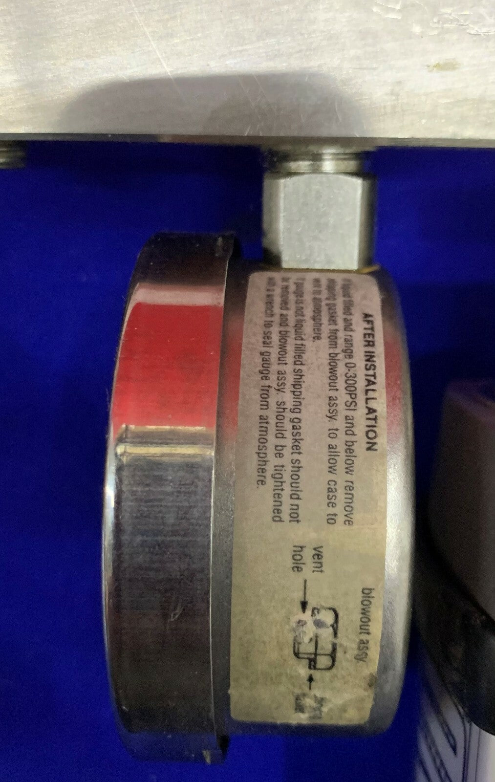 Misuratore di portata dell'acqua Hedland H605S-002 con manometro McDaniel 300 psi 