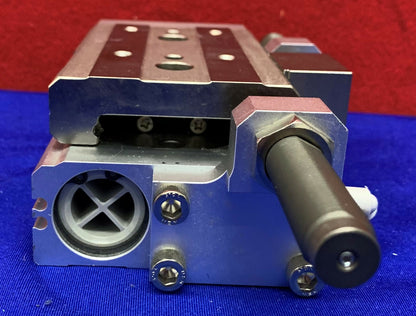 Vérin pneumatique coulissant SMC MXQ25-30 0,15 à 0,7 MPa MXQ25-30B