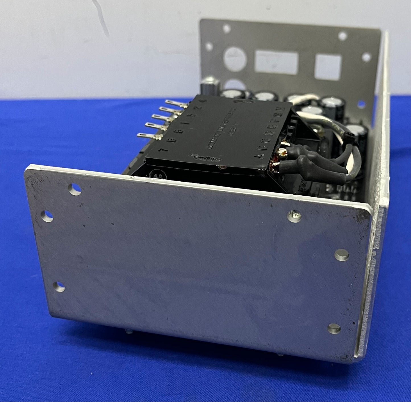 CONDOR HD5-12/OVP-A+ DC POWER SUPPLY 5V 12A