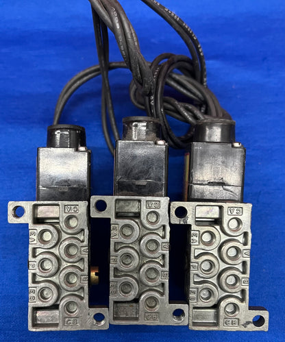 1 LOT DE 3 - ENSEMBLE D'ÉLECTROVANNE NUMATICS 030SA4410 #237-261B 150 PSI MAX