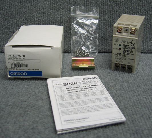 NUEVA FUENTE DE ALIMENTACIÓN OMRON S82K-00705 LOTE N.º 0335