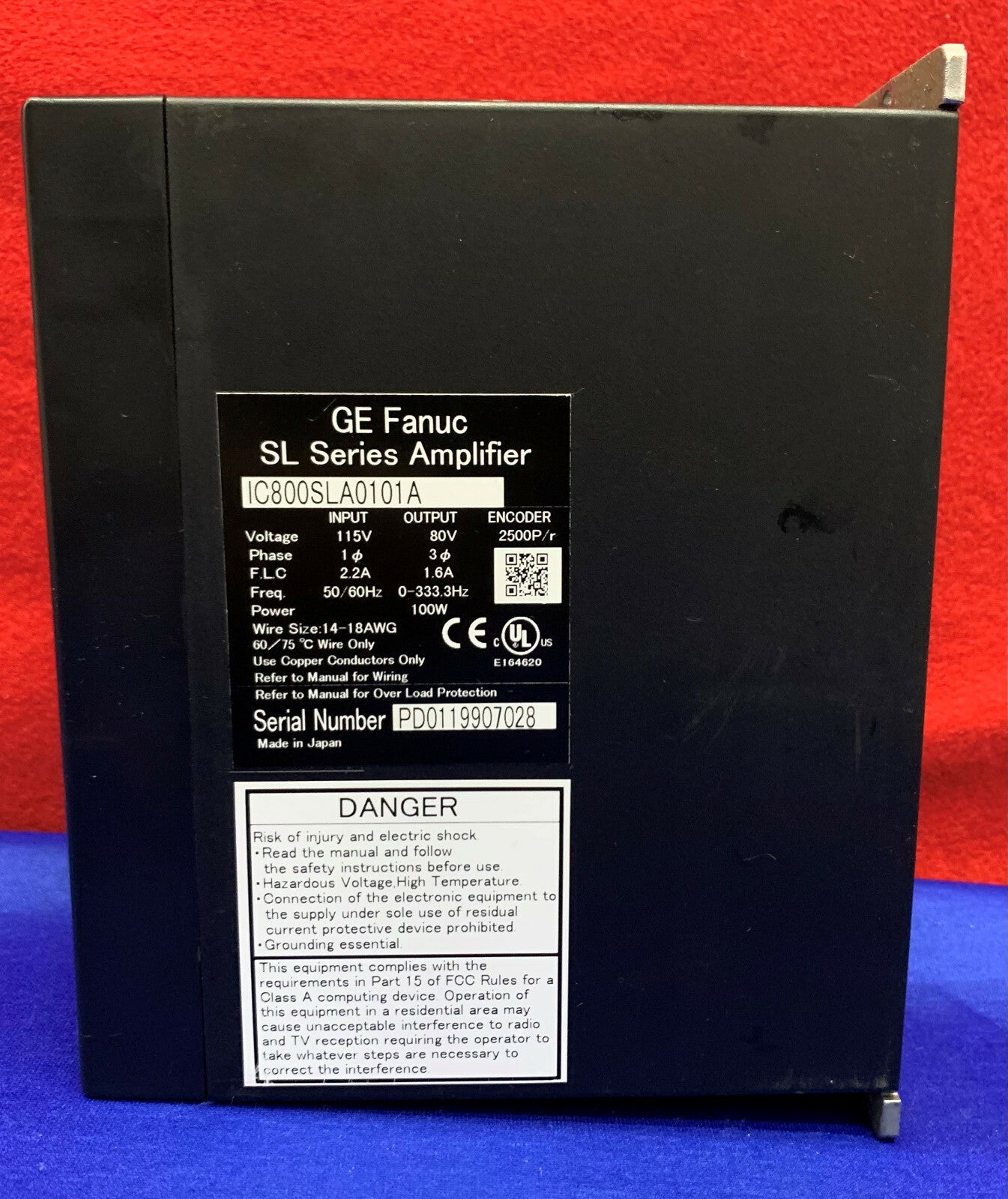 Pilote d'amplificateur servo GE Fanuc série SL IC800SLA0101A (couvercle manquant)
