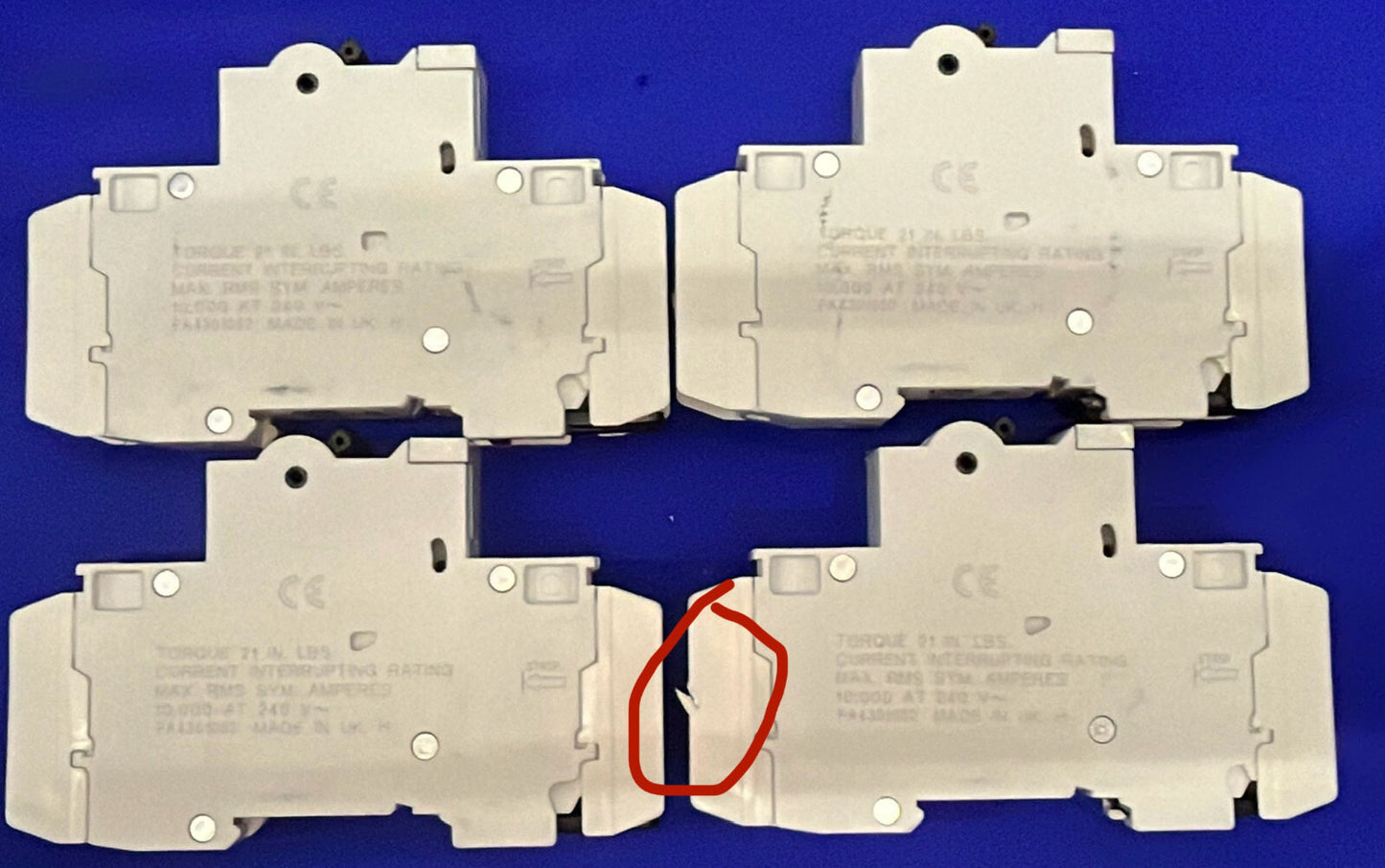 INTERRUTTORE AUTOMATICO EATON / CUTLER HAMMER WMTC1005 5AMP 1 POLO 240V - 1 LOTTO QTY 4