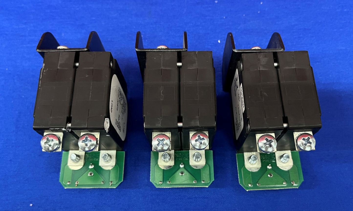 Lotto di 3 Sensata Airpax Power Protection IEGF66-29481-2-V