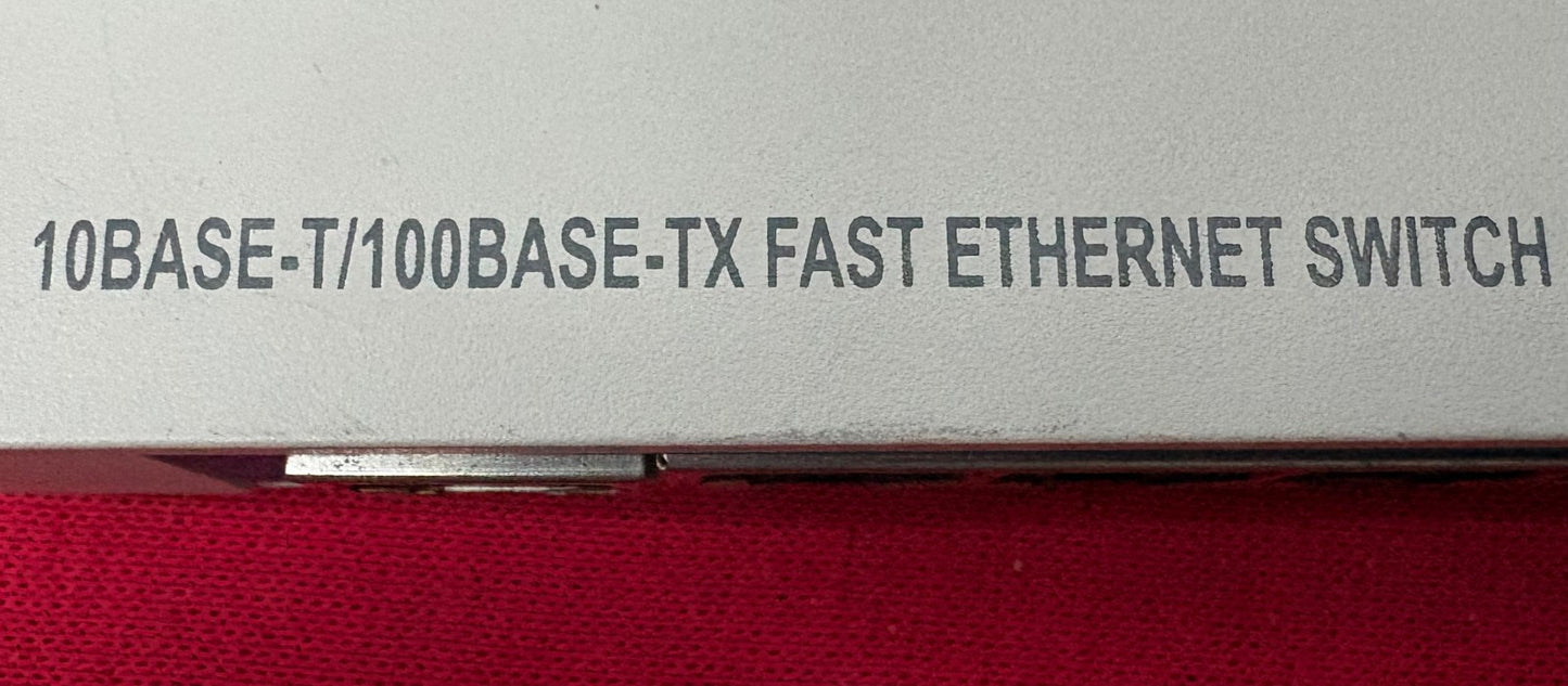 KTI KS-150 5-PORT 10/100 SOHO SWITCH 10BASE-T/100BASE-TX FAST ETHERNET SWITCH