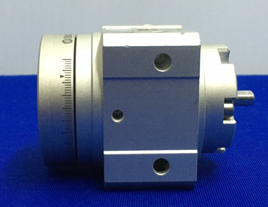 SMC MSUB3-180S PRESIÓN MÁXIMA 0,7 MPa ACTUADOR ROTATIVO MSU CON MESA
