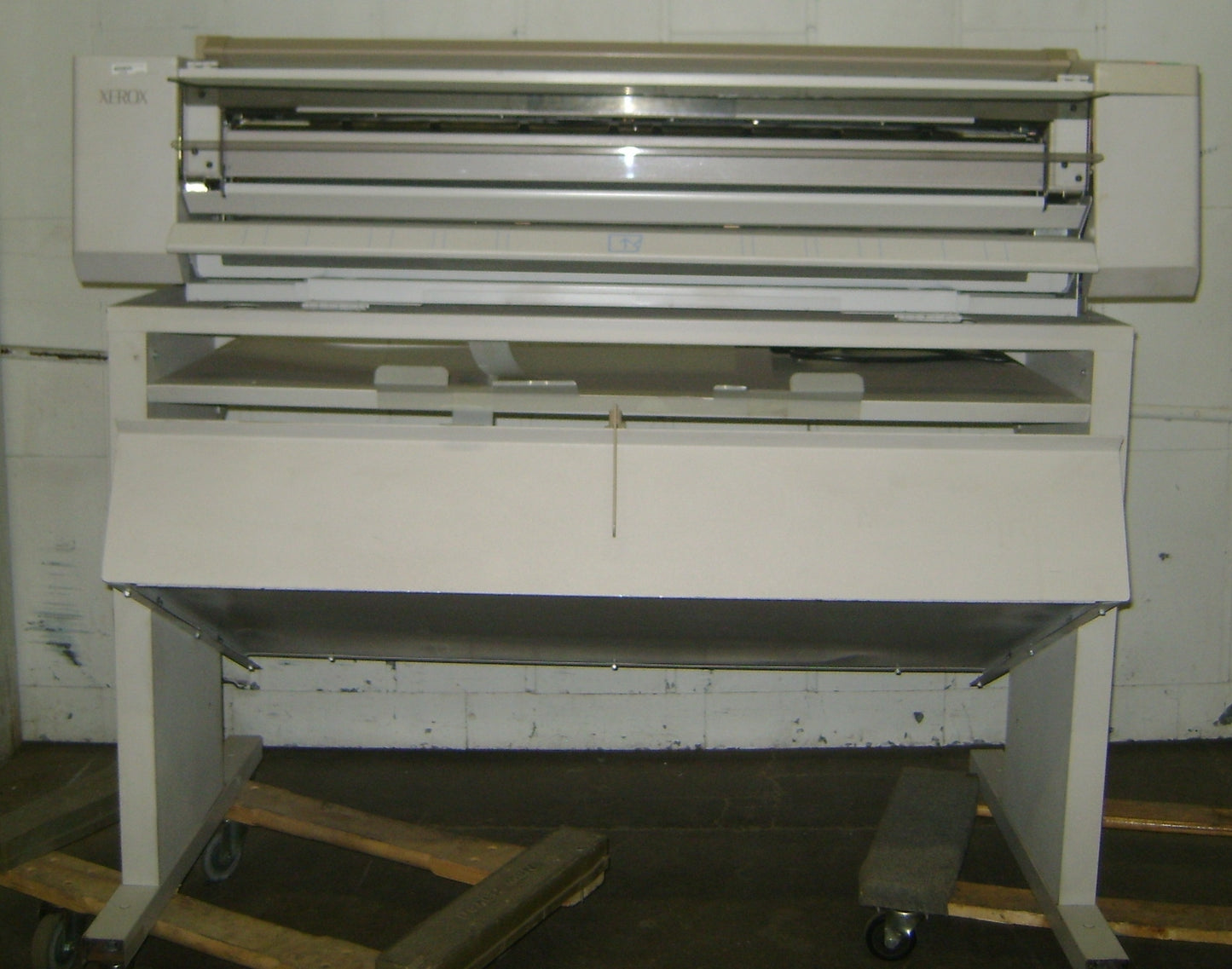XEROX MODELL 2520 KOPIERPlotter (FÜR GROSSE BLÄTTER) 115 VOLT 60 HZ 12 AMP