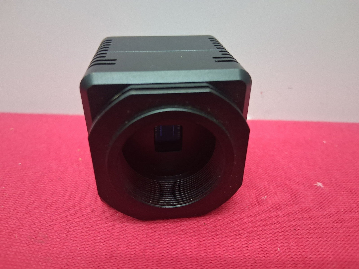 SENTECH STC-HD93DV HIGH DEFINITION COLOR CAMERA 720P (NO POWER SUPPLY/CABLE)