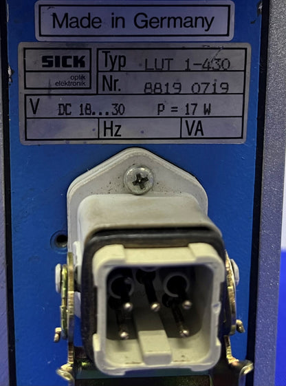 SICK MODÈLE LUT-1-430 CAPTEUR DE LUMINESCENCE OPTIK ELEKTRONIK 18-30 VDC 